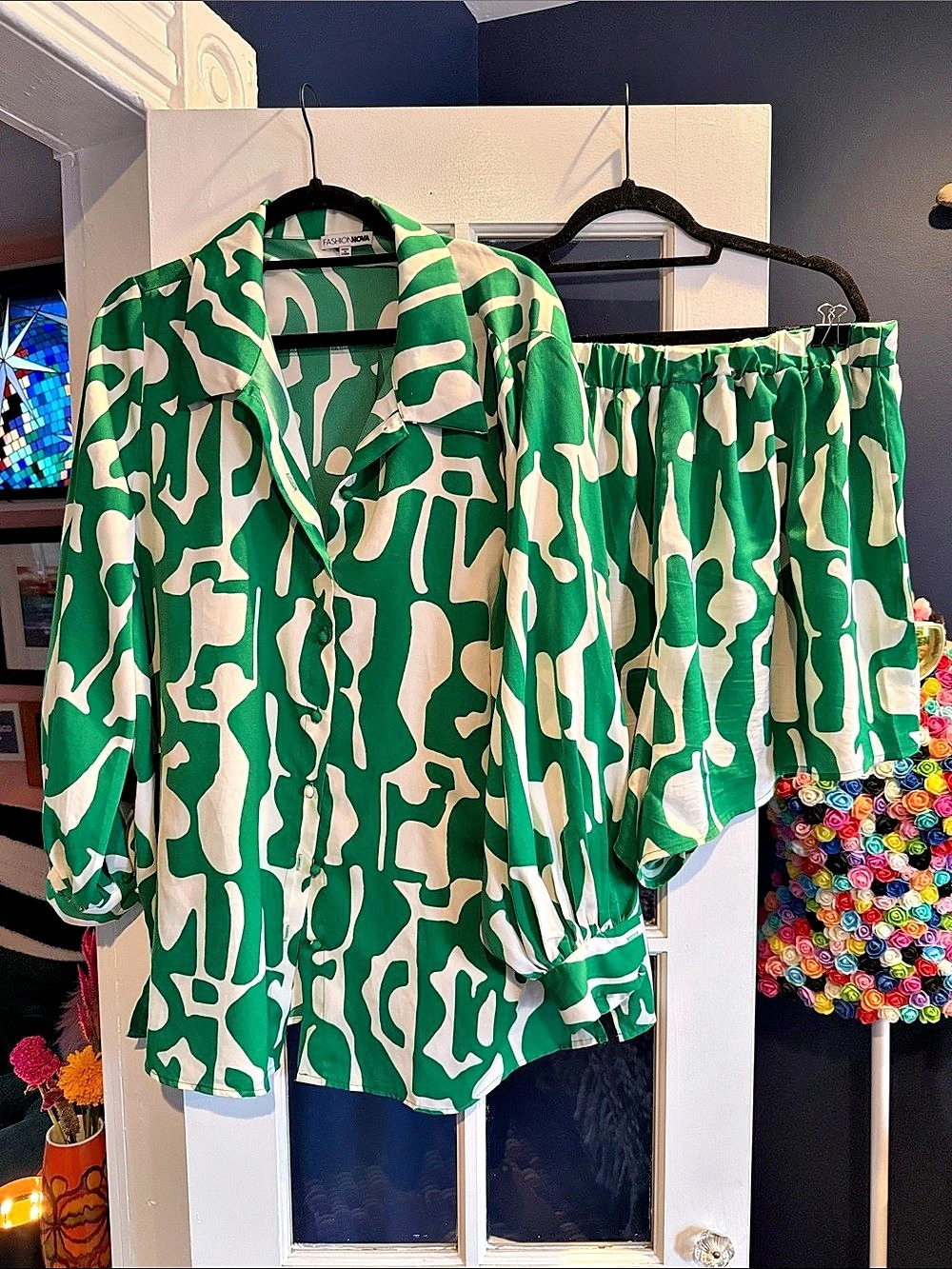 Fashion Nova Hot Summer Short Set Green & White